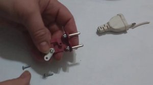 КАК ЗАМЕНИТЬ ВИЛКУ НА ЭЛЕКТРОПРИБОРЕ?⚒???