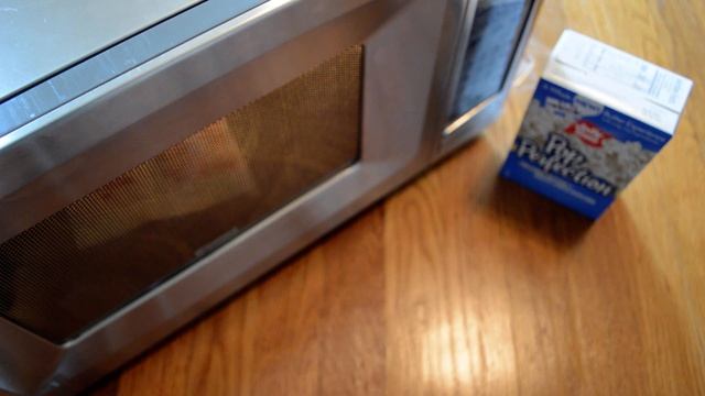 Unboxing Jolly Time Pop Perfection Creamery Butter On Snowy White Popcorn 3 Bags Microwave Popcorn смотреть онлайн