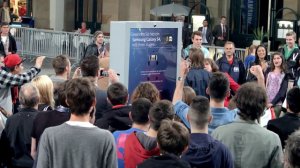 Смотреть, не отрываясь