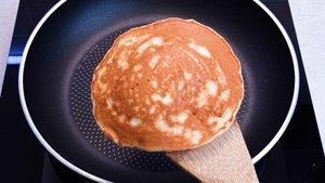 Банановые панкейки. Без Масла и Молока. Banana pancakes. Without Oil and Milk.
