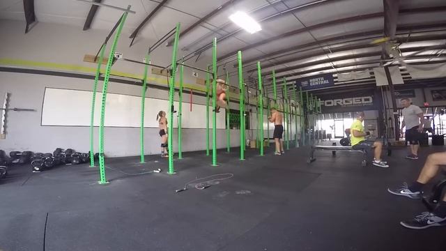 Brooke Wells DU/B/MU Fittest Games WOD смотреть онлайн