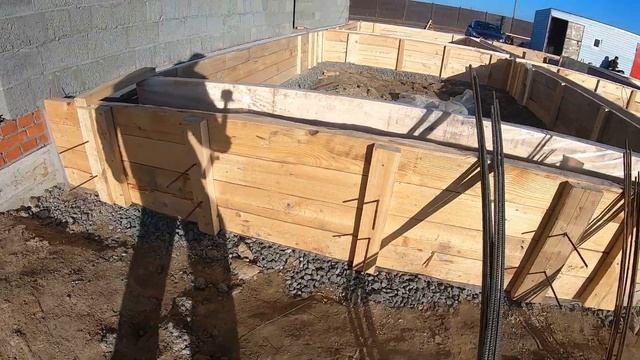 ФУНДАМЕНТ.Зимний сад.процесс монтажа и заливки бетона. смотреть онлайн