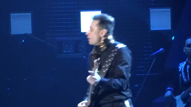 ДИВА"Соло-Александр Груздев=Crocus City Hall-07.03.2014г. смотреть онлайн