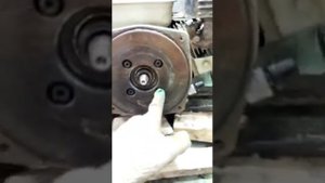 Замена сальника коленвала мотопомпы Хонда. Почему вода попала в масло?