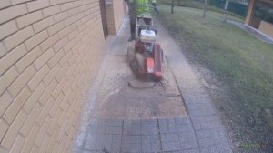 Удаление пней фрезой, там где корчевка не возможна / Husqvarna SG 13 stump grinder