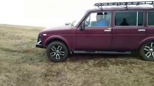 Нива против ниссан X.Trail! Тест драйв