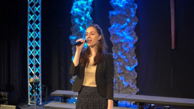 Он навеки живой (на Пасху) - Наталья Леонтьева смотреть онлайн