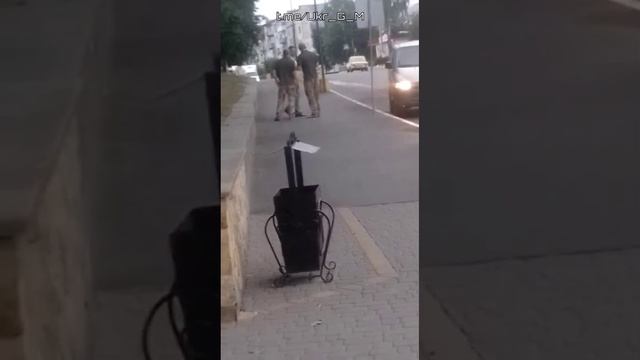 ??Украинские охотники за душами из ТЦК з ранку по раніше отлавливают очередных "м'ясних Стрільців