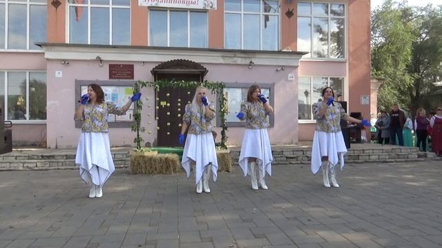 Сторонка Ансамбль Забава смотреть онлайн