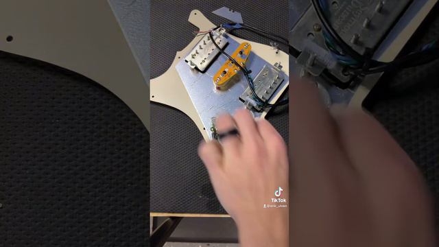 HSH Strat wiring timelapse #guitar #electricguitar #stratocaster