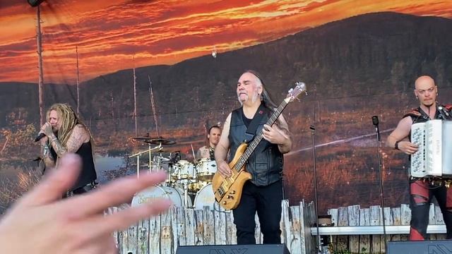 Korpiklaani- Ievan Polkka 7.7.2022 смотреть онлайн