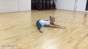 GYM, CONTORTION, FLEXIBILLTY, WORKOUT, STRETCH, YOGA GIRL, GYMNASTIC, SPLITS (8)