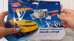 Открываем кукурузные палочки с подарком "Кролик Монти"