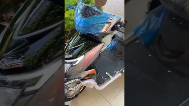 Электроскутер. Трицикл. Трехколёсный электроскутер. смотреть онлайн