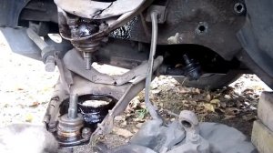 Ремонт передней подвески ВАЗ 2106, классика, почти сборка, ч3