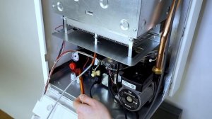 Настенный газовый котел нового поколения. WARM