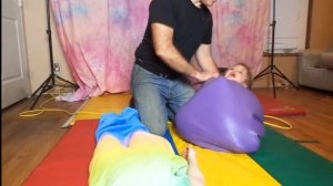 MERMAIDS INSIDE OF GIANT BALLOONS CHALLENGE + BLOOPERS!