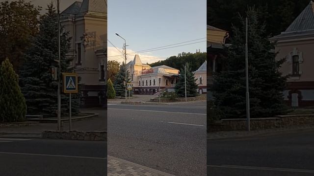 Zheleznovodsk railway station.Железноводск.железнодорожный вокзал.