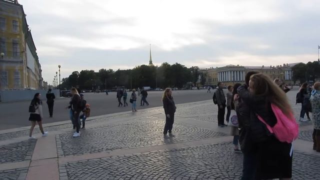 Сентябрьский вечер на Дворцовой площади смотреть онлайн