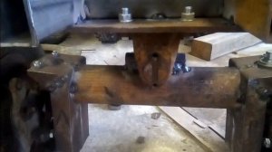 Минитрактор. Передняя балка готова.