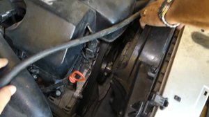 MERCEDES CLK W208 W210 RADIATOR FAN REMOVAL REPLACEMENT