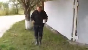 Как научить немецкую овчарку работать по следу