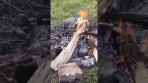 Лайфхак - кипятить воду в пластиковой бутылке