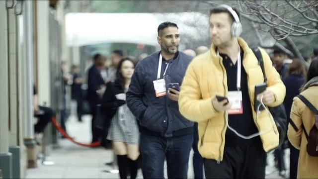 Sony NEX-FS100U смотреть онлайн