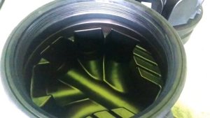 Распределительный лоток канализационного колодца R1 Rodlex