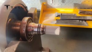 Ремонт мотора Tesla Model S