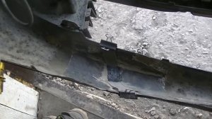 Обрыв тросика капота, пайка бампера, лакировка фар. Ремонт сценик 2