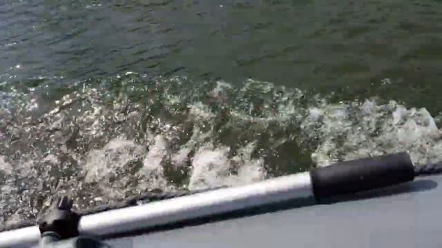 Первый выход на воду и испытание мотора Лонг Тэйл (Long tail) SPS смотреть онлайн