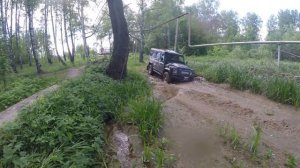 Дефендер застрял