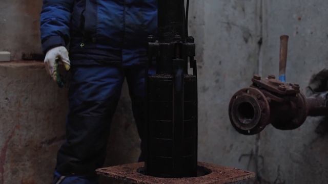 ПКДУ -  установка датчика для замера уровня воды в артезианскую скважину