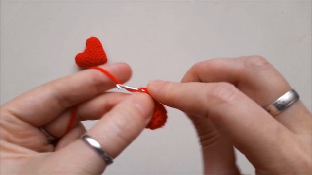 Вяжем сердечко к 14 февраля смотреть онлайн