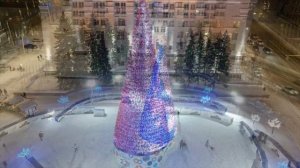 Кемерово Новогодняя ёлка в вечернее и в дневное время ( в 4К )