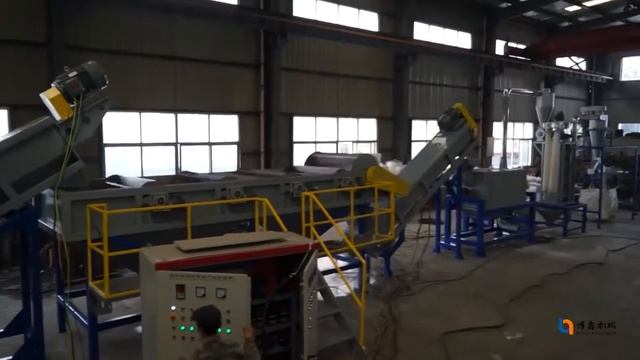 Линия Мойки масляной канистры ПНД смотреть онлайн