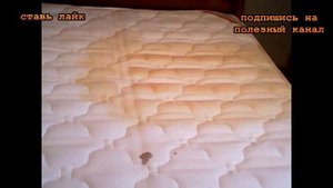 ★Рассыпь пищевую соду на матрас и оставь на 15 минут. Это обновит и освежит его. Как очистить матра