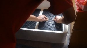 Подготовка инкубатора и закладка яиц.