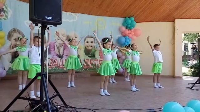 С днём защиты детей (концерт)