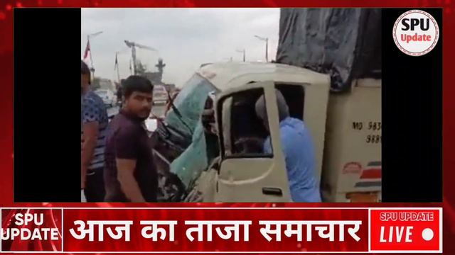 Mumbai Kalina bridge accident news सड़क पर तेल होने से बडी घटना  | Mumbai news | Mumbai local train