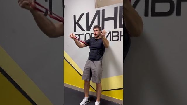 Такие отжимания вы точно не делали! ☝?#олимпиячайковский #спорт #фитнес #тренировки #отжимания смотреть онлайн