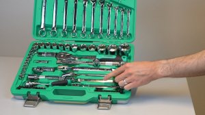 Какой инструмент должен быть в автомобиле