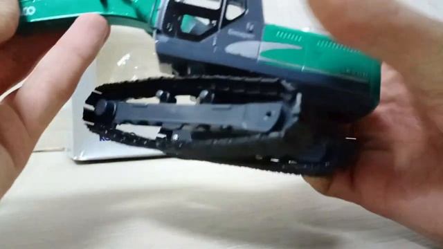 Модель Kodelco sk200 в 1:43 масштабе смотреть онлайн