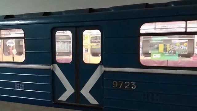 81-717 #9295-9296 на станции Московский проспект, Харьков. смотреть онлайн