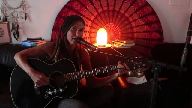 Mantra “Gobinday Mukanday” by Célia Sr ( INTENSO NO FINAL ) смотреть онлайн