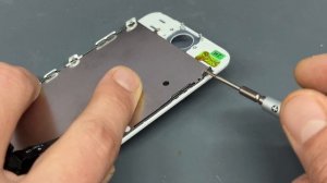 iPhone SE (2016) Screen Replacement Tutorial - DIY Guide To Fix Your Broken Phone Screen!