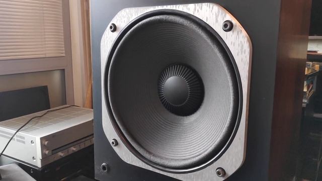 Onkyo M90 смотреть онлайн