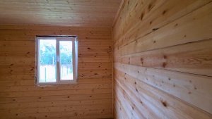Обзор на дом из бруса 7,5х9 м² в КП «Лес и озеро». Сколько стоит одноэтажный брусовой дом?