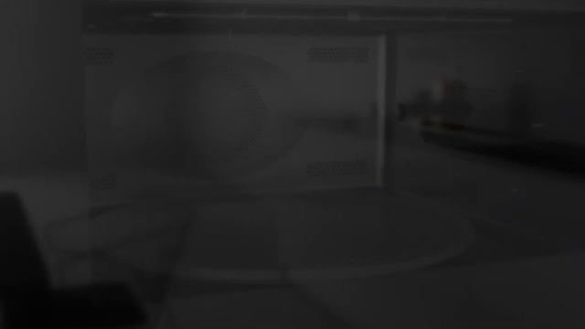 Four à micro-ondes W11 Collection - Performance et design de pointe. смотреть онлайн